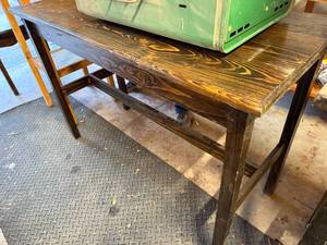 lot 1265 image: WOOD TABLE APROX 4X2-------R1