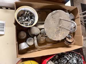 lot 1280 image: LEAD WEIGHTS ----------R2