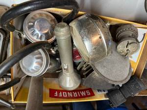 lot 1289 image: MISC FLASHLIGHTS, CARBIDE VINTAGE-------------R2