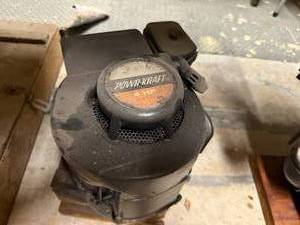 lot 1306 image: POWERCRAFT 4HP GAS ENGINE, VERTICAL SHAFT.........R2