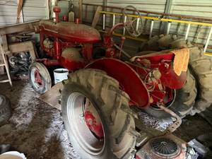 lot 1055 image: INTERNATIONAL IA INDUSTRIAL A