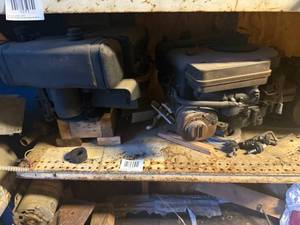 lot 1070 image: (3) SMALL ENGINES