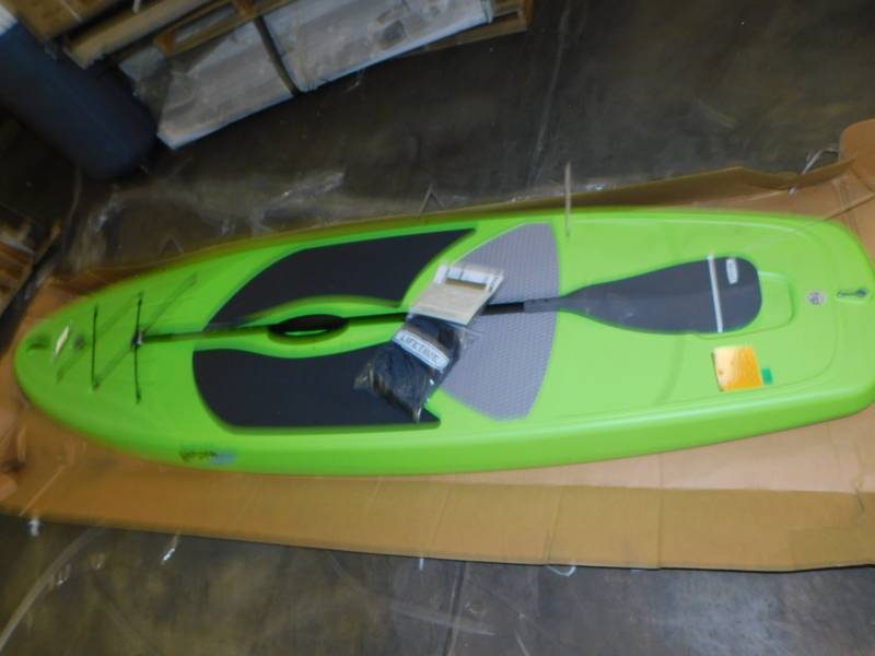 lot 2259 image: Lifetime 10 Hardshell Horizon Stand Up Paddle Board