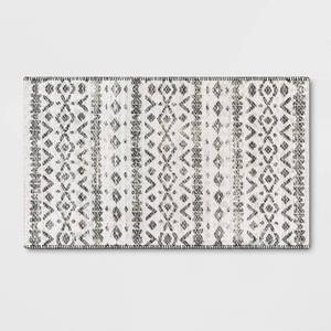 lot 4919 image: Threshold 2.3Ft x 3.9Ft Washable Luna Aztec Diamond Printed Accent Rug Black - Geometric Bohemian Indoor Mat. - Retail $30