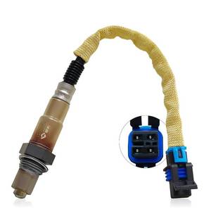 lot 20053 image: 12590035 O2 Oxygen Sensor Compatible with Chevy, GMC, Cadillac, Buick More - Camaro, Colorado, Equinox, Impala, Traverse, Acadia, Canyon, ATS, CTS, SRX, STS, Enclave, Torrent,Replace 250-24773 - Retail $17