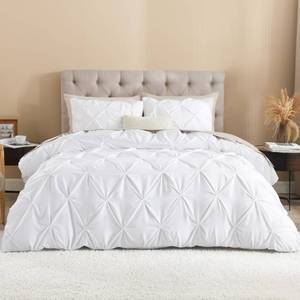 lot 20451 image: Litanika White Queen Pinch Pleat Duvet Cover, 3 Pieces Pintuck Cover Soft Microfiber Bedding Set with Zipper Closure & Corner Ties(90x90Inch-1 Duvet Cover, 2 Pillowcases) - Retail $40