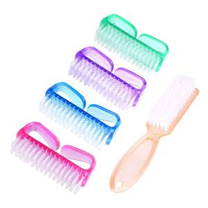 lot 12356 image: Handle Grip Nail Brush, Hand Fingernail Scrub Cleaning Brushes for Toes and Nails Cleaner, Pedicure Scrubbing tool kit for Men and Women 5 Pack (Multicolor) - Retail $5