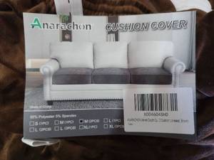 lot 4419 image: Anarachon Velvet Couch Cushion Cover - Brown - Retail $24