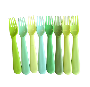 lot 20032 image: Set of 8 Green Shades Plastic Forks - Retail $5