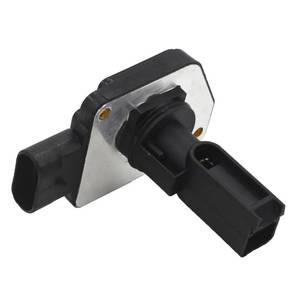 lot 2113 image: BEANMINGAUTO Mass Air Flow Sensor Meter MAF Compatible for Buick Oldsmobile Pontiac 3.8L, 1999-2005 Lesabre, 2000-2005 Impala, 1999-2005 Bonneville, 1999-2002 Camaro, Replace#19112543 AFH50M-05 - Retail $18