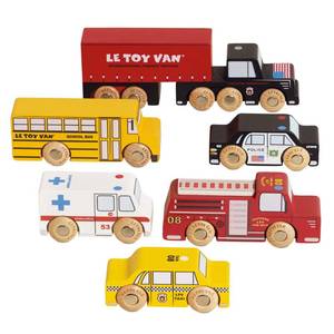lot 4331 image: Le Toy Van New York Car Set Premium Wooden Toys for Kids Ages 3 Years and Up - Retail $40