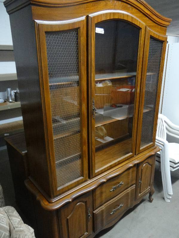 lot 4218 image: China cabinet wglass shelves & 4 Drawers.