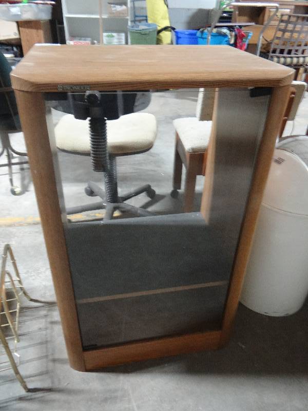 lot 4229 image: Pioneer media cabinet.