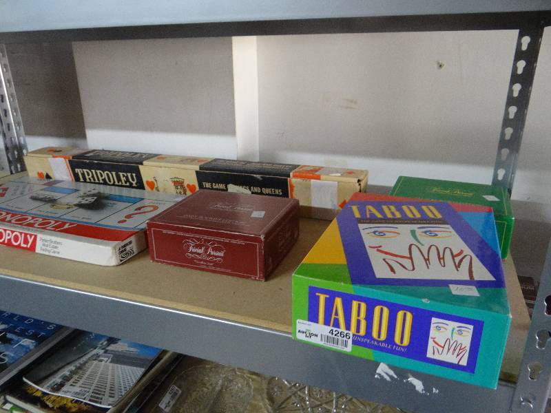 lot 4266 image: Lot of board games.