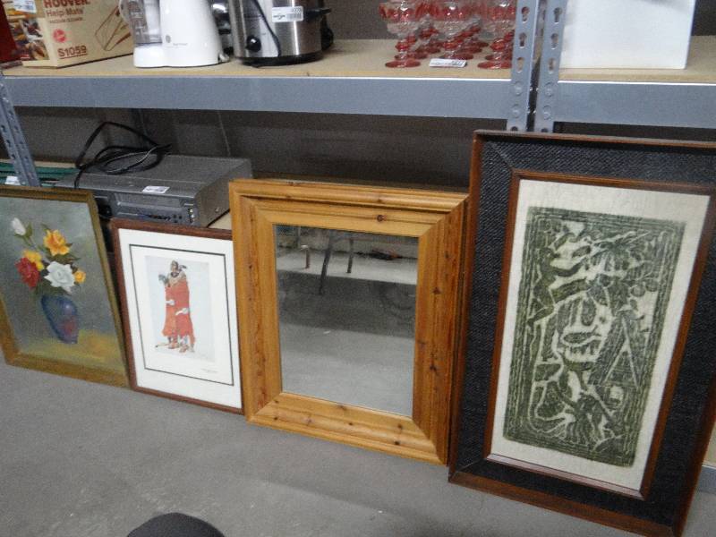 lot 4275 image: Lot of framed picture.