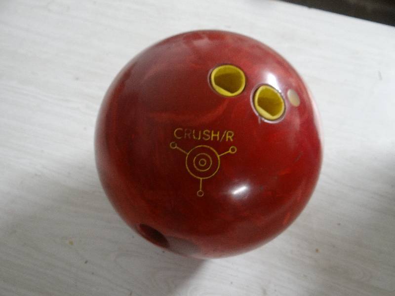 lot 4329 image: Crushr bowling ball.