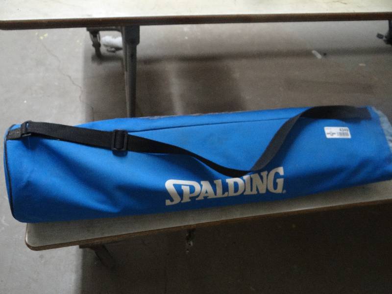 lot 4349 image: Spalding outdoor activity set.