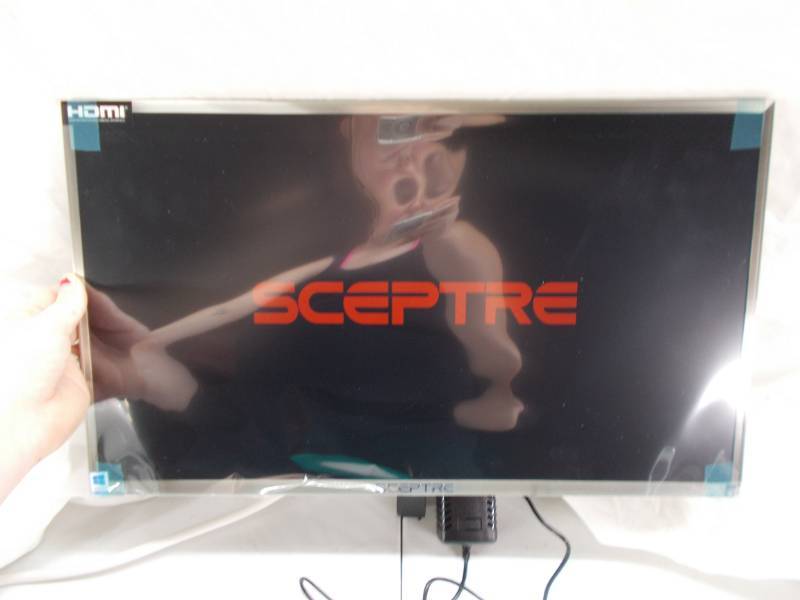 lot 1108 image: sceptre ultra slim monitor