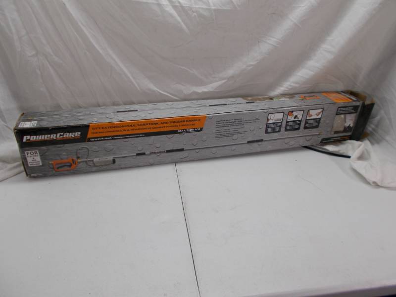 lot 1068 image: 9ft extension pole