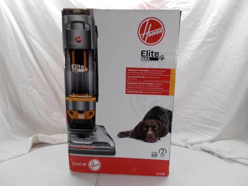 lot 1069 image: Hoover elite Vacuum