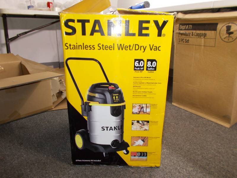 lot 1084 image: Stanley Vacuum