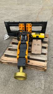 lot 212 image: (Unused)-Heavy Duty Skid Steer Pile Driver Hammer Attachment CK-D80