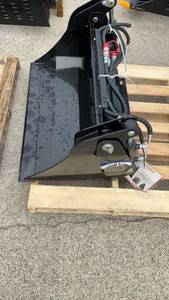 lot 215 image: (Unused)-Skid Steer 4-in-1 Bucket Attachment Model CK-XKH39