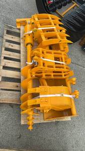 lot 280 image: Bundle Industrial Earth Auger Assembly - Heavy Duty Construction Equipment