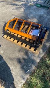 lot 407 image: (Unused)- 42 inch skid steer forks