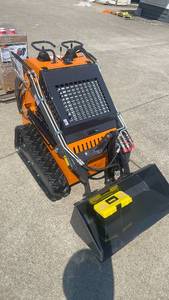lot 414 image: (Unused)- Arteer QD-480 Compact Track Loader