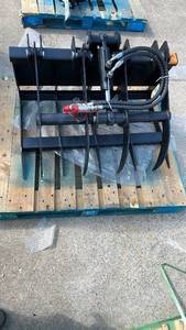 lot 536 image: (Unused)- Heavy Duty Hydraulic Ripper Attachment