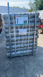 lot 822 image: (Unused)-Heavy-Duty Galvanized Field Fence - Model K1230 (1000ft)