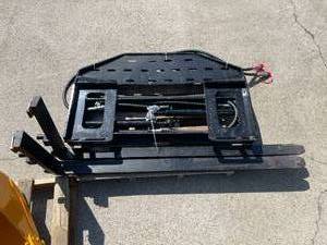 lot 235 image: Captok SF60 Side Shift Fork Attachment
