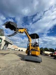 lot 305 image: (Unused)- QK18R Mini Excavator - Compact Construction Equipment Gasoline