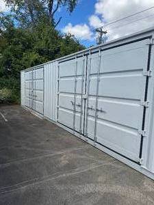 lot 468 image: 2 Door 40 High Cube Storage Container, APPROX 102 TALL X 96 WIDE X 40 DEEP