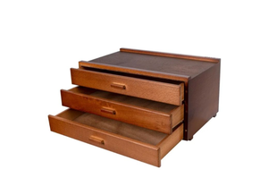 lot 22956 image: DJAR 3-Drawer Art Supply Storage Box, Solid Beech Wood Organizer for Pastels, Pencils & Brushes, Portable Art Tool Box for Artists, Walnut