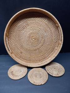 lot 50787 image: Round Rattan Serving Tray (11.8 in. x 2 in.) Woven with Handles & 3 Coasters (4 in.), Natural - Retail $29