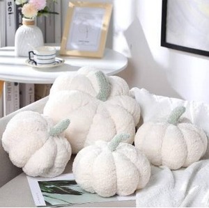 lot 50810 image: Kajaia 4 Pcs Fall Decor Pumpkin Throw Pillow