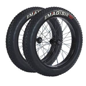 lot 29747 image: Fat Tyre Bicycle Wheel 26 inch x4.0 Heavy Duty Integrated Frame Bicycel Wheel Rim with Inner and Outer Tyre - Set of 3