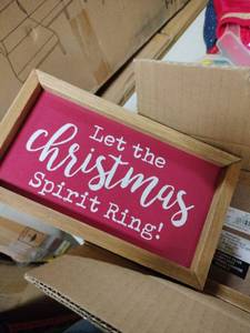 lot 29750 image: Kroger HH 8 In. Christmas Sign Let The Christmas Spirit Ring