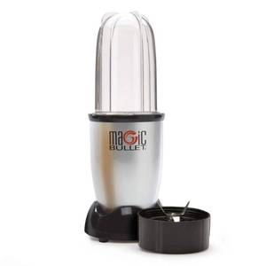 lot 29773 image: Magic Bullet Compact 250-Watt Personal Blender