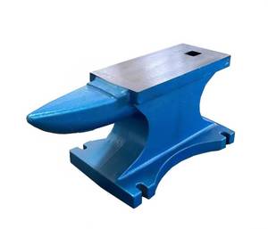 lot 5181 image: Unused LandHonorLHR-CIA200 Cast Iron 200lb Anvil