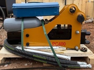 lot 5472 image: Unused 2025 side type PC 400 Hydraulic Hammer with 25mm pins to fit 0.8-1.2-ton excavator
