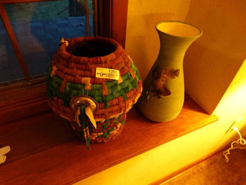 lot 12925 image: 2 pc southwest decor