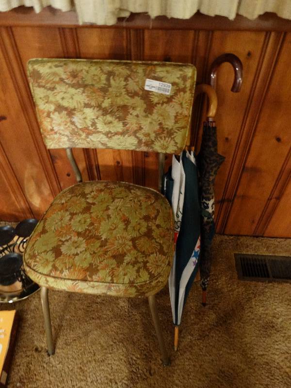 lot 12939 image: Vintage dining chair & 2 umbrellas