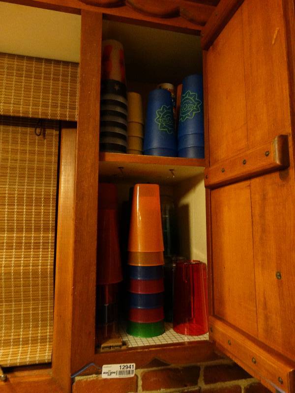 lot 12941 image: Large lot of various plastic cups