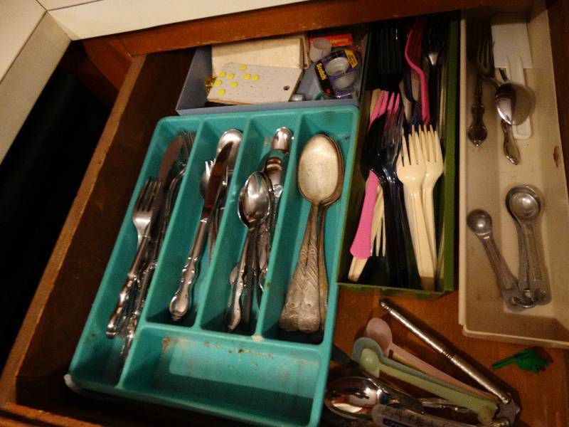 lot 12954 image: Lot of silverware & kitchen utensils