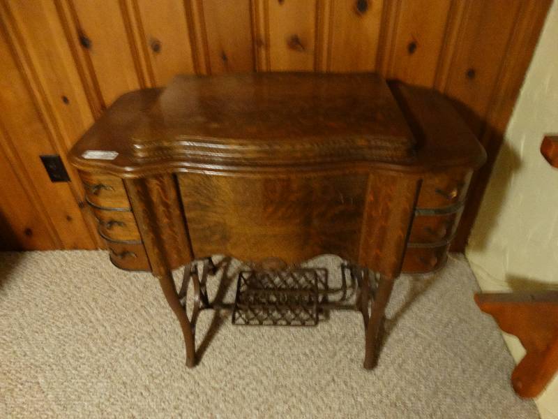 lot 12974 image: Antique free #5 treadill sewing machine w beautiful solid wood cabinet w 6 drawers