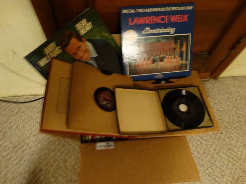 lot 12975 image: Box of various record albums