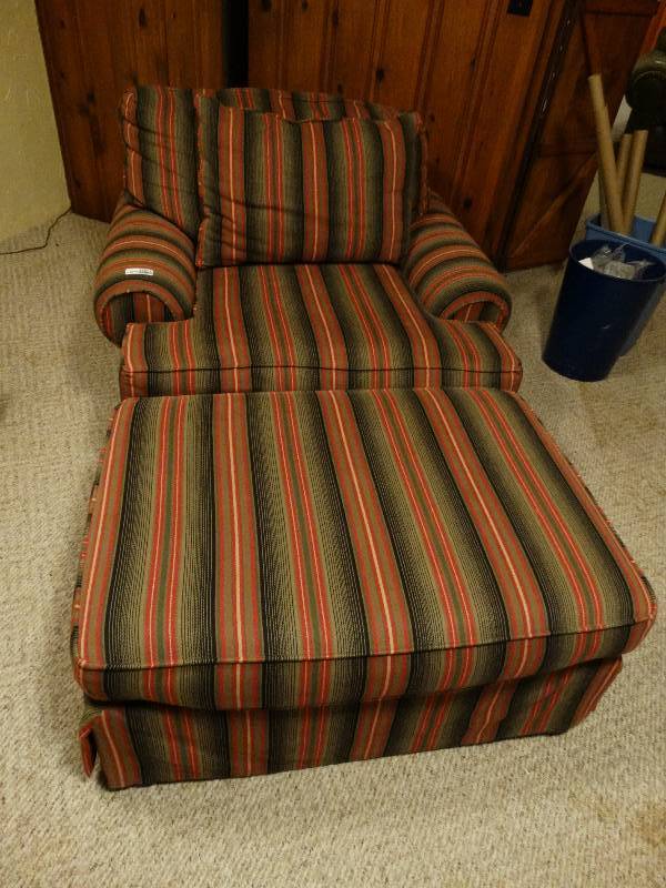 lot 12977 image: Allen white designer oversized chair w ottoman